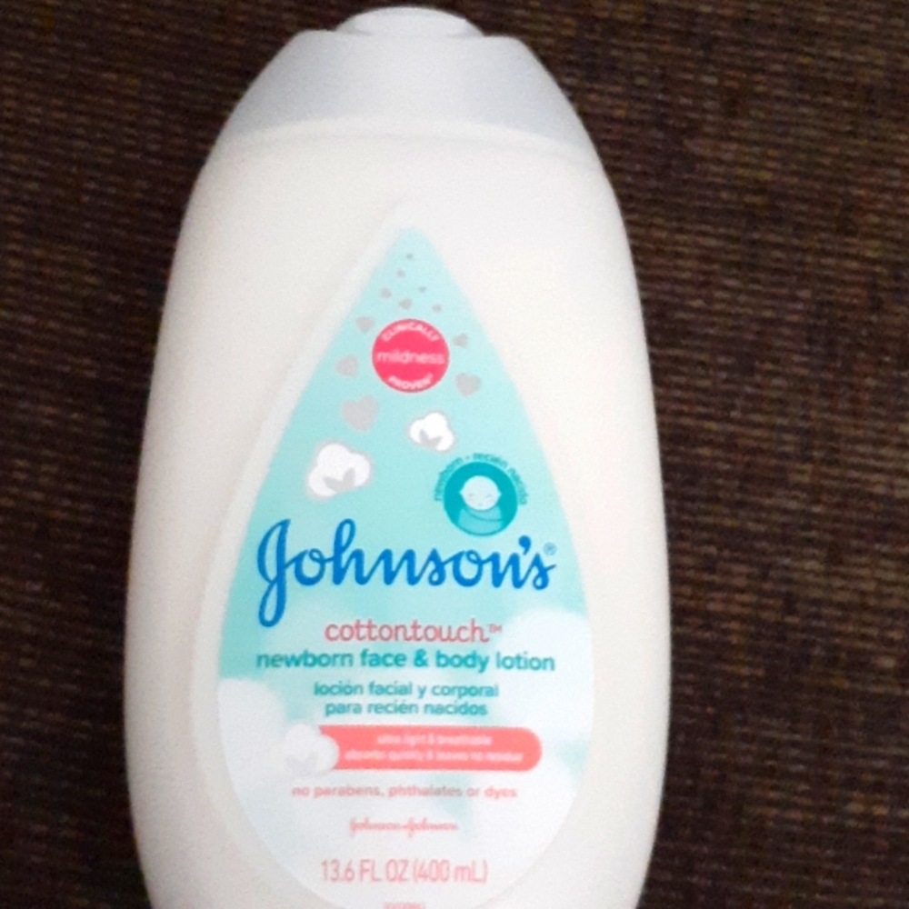 Johnson's cotton touch
